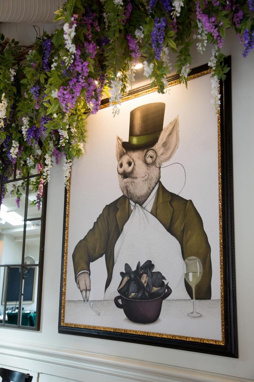 The Impeccable Pig Hotell Sedgefield Eksteriør bilde